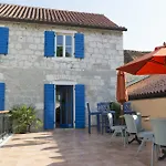 Hostel Ciri Biri Bela - Adults Only